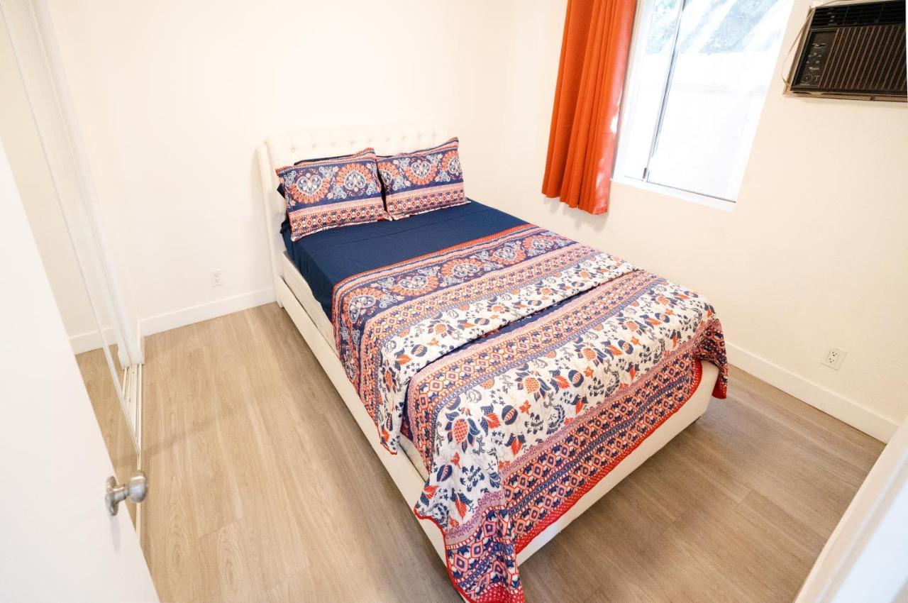 Cozy Small 2 Bedroom In Koreatown/Hollywood Los Angeles Eksteriør billede